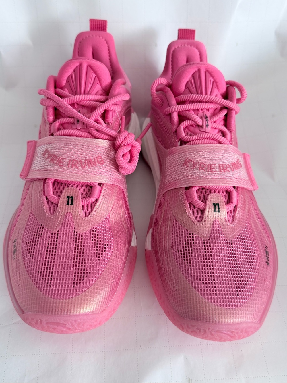 Kids' Pink Basketball Shoes